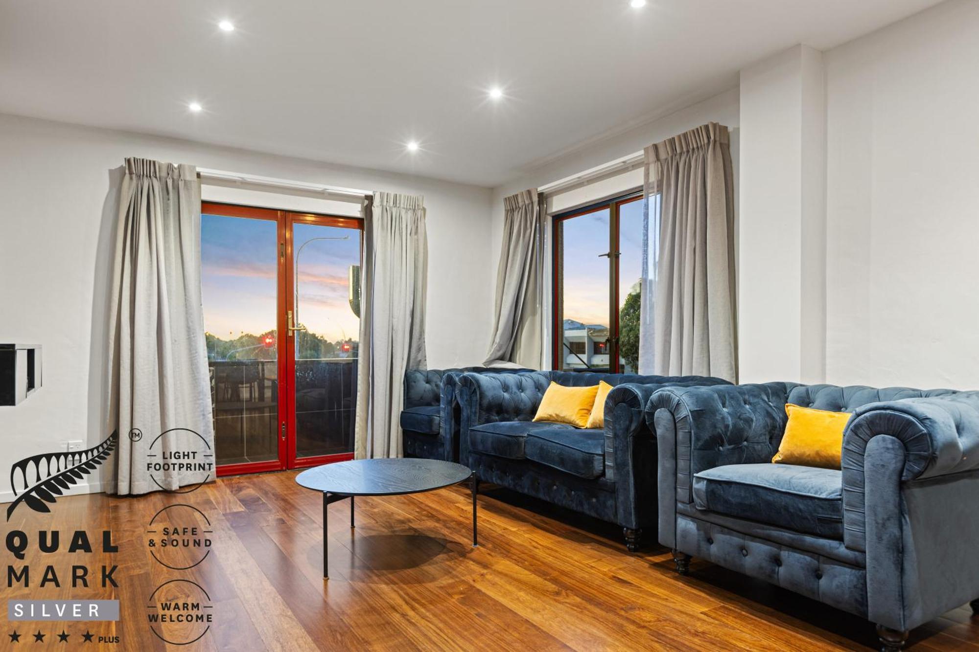 Knights Inn Auckland Ngoại thất bức ảnh